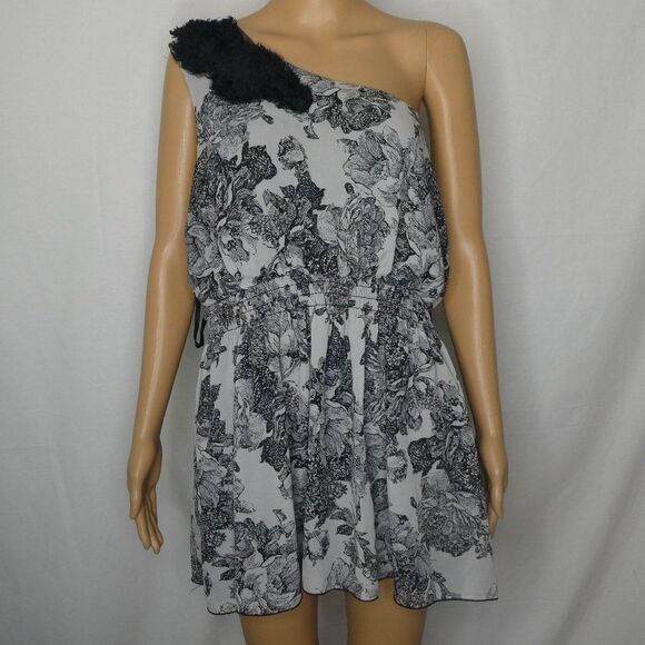 Torrid Black Silver Floral One Shoulder Tunic Top - Picture 2 of 12
